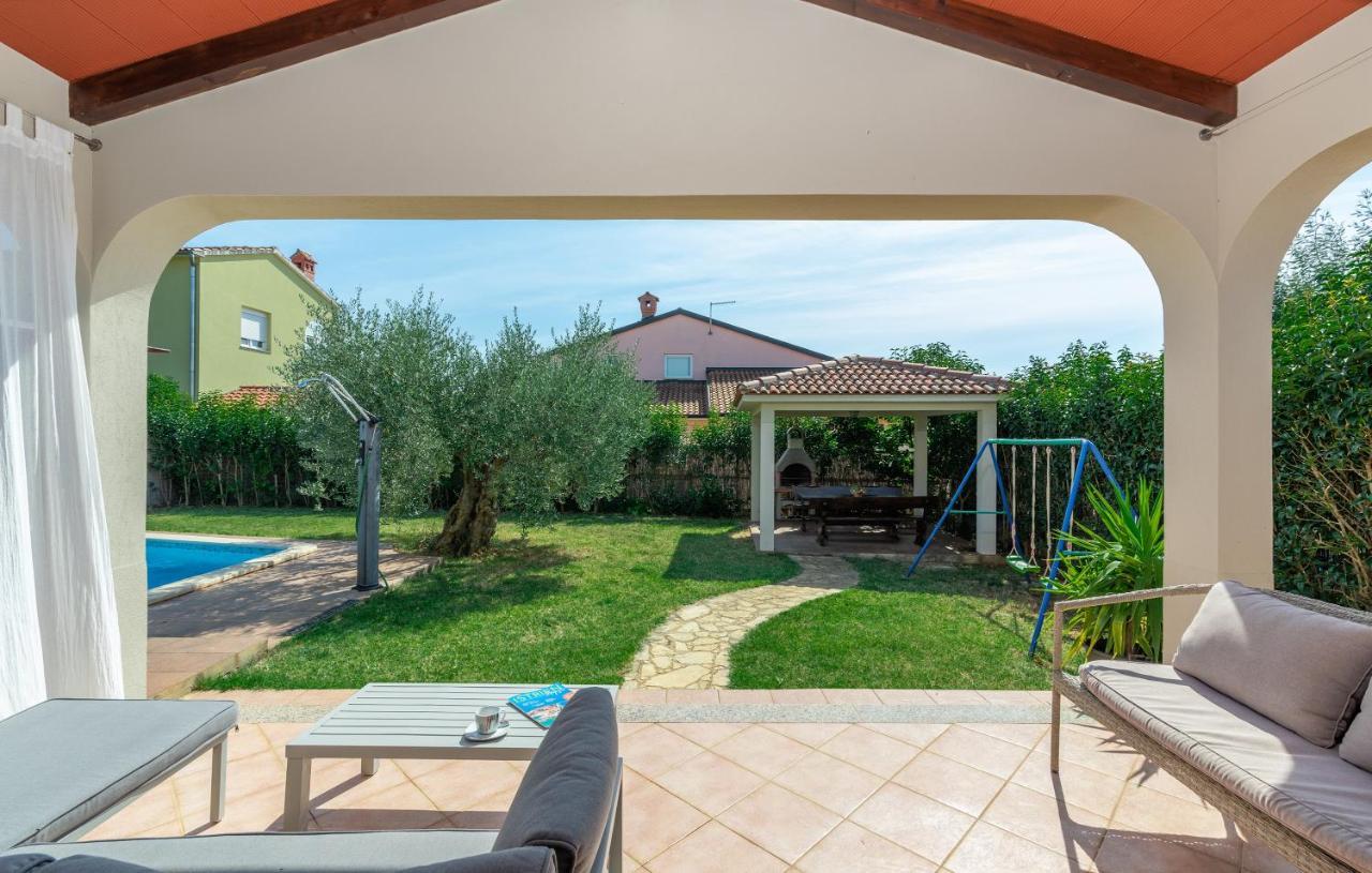 Villa Lucas Novigrad Istria Exterior foto
